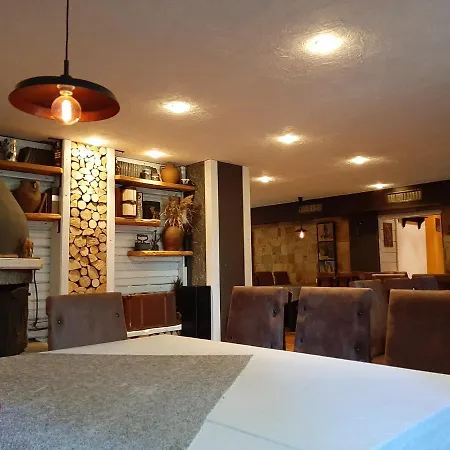 アパート карлин